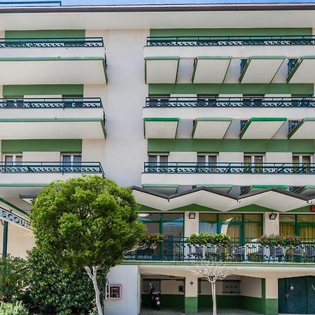 Hotel Viscount リッチョーネ エクステリア 写真